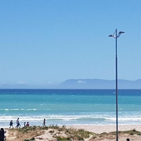 109 da Gama on Beach Strand Bagian luar foto